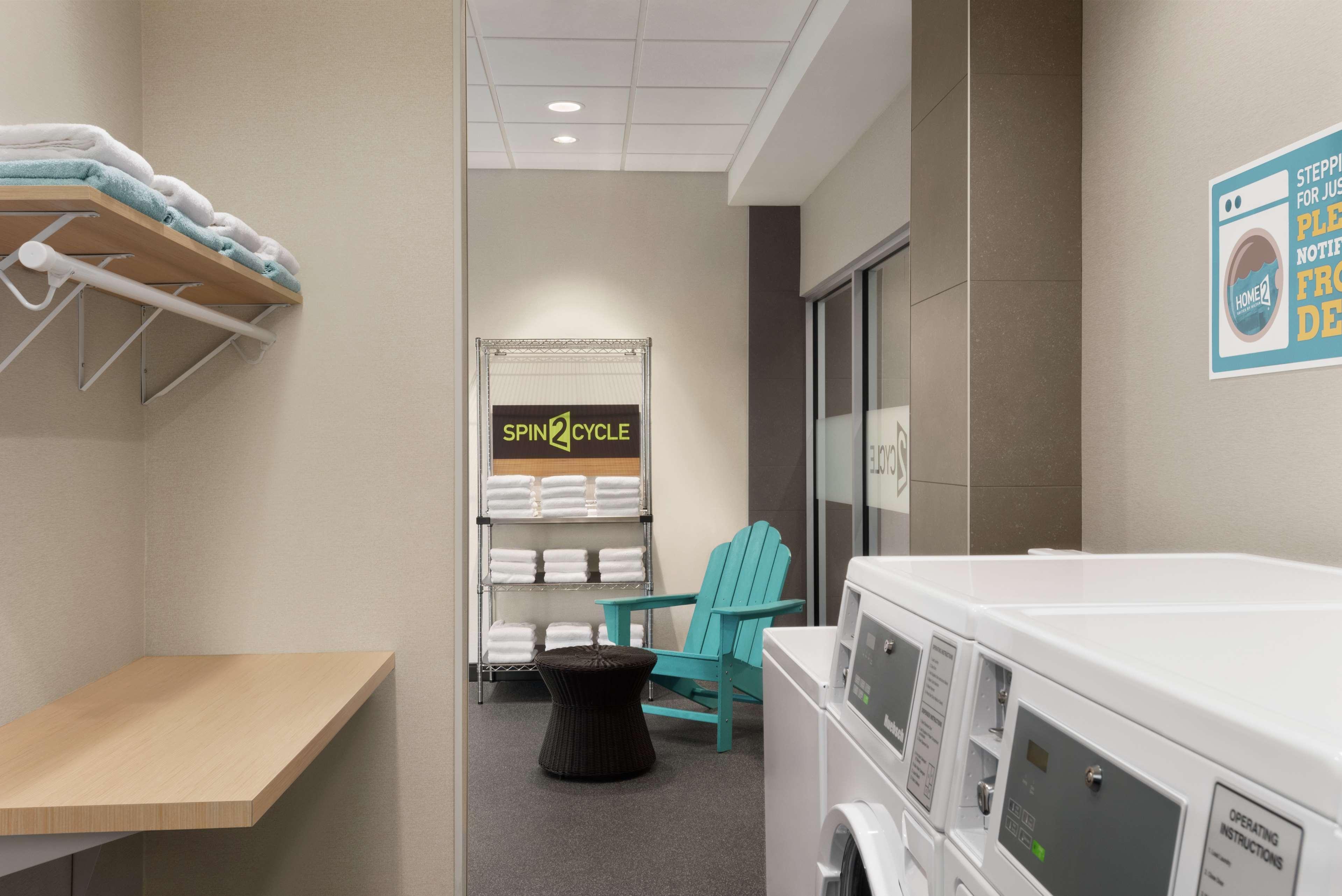 Home2 Suites By Hilton Overland Park, Ks Bagian luar foto