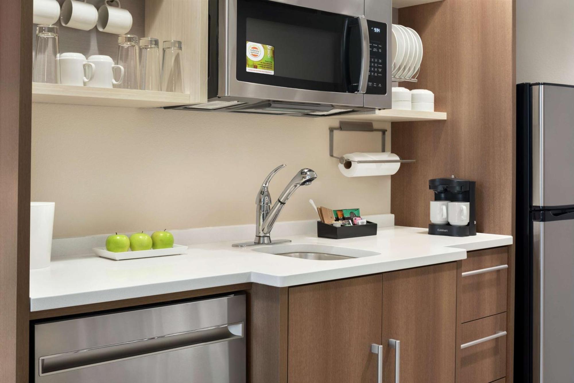 Home2 Suites By Hilton Overland Park, Ks Bagian luar foto